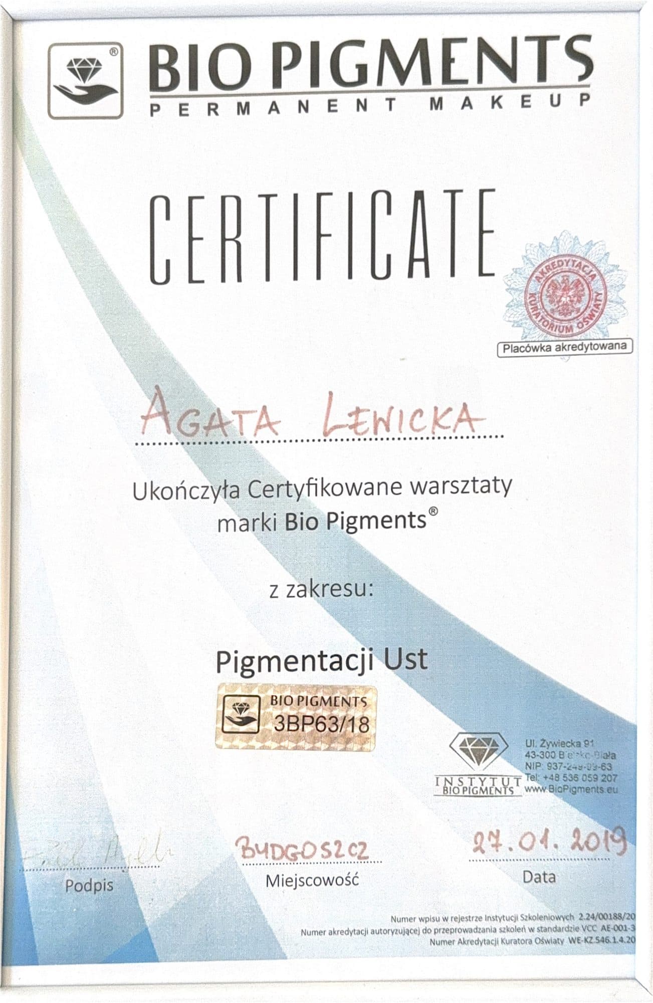 Certyfikat: Pigmentacja ust (2019)